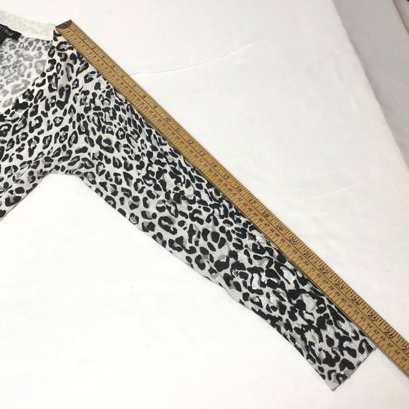 White House Black Market SMALL Long Cardigan Sweater Leopard Print Silver Button - Picture 6 of 11